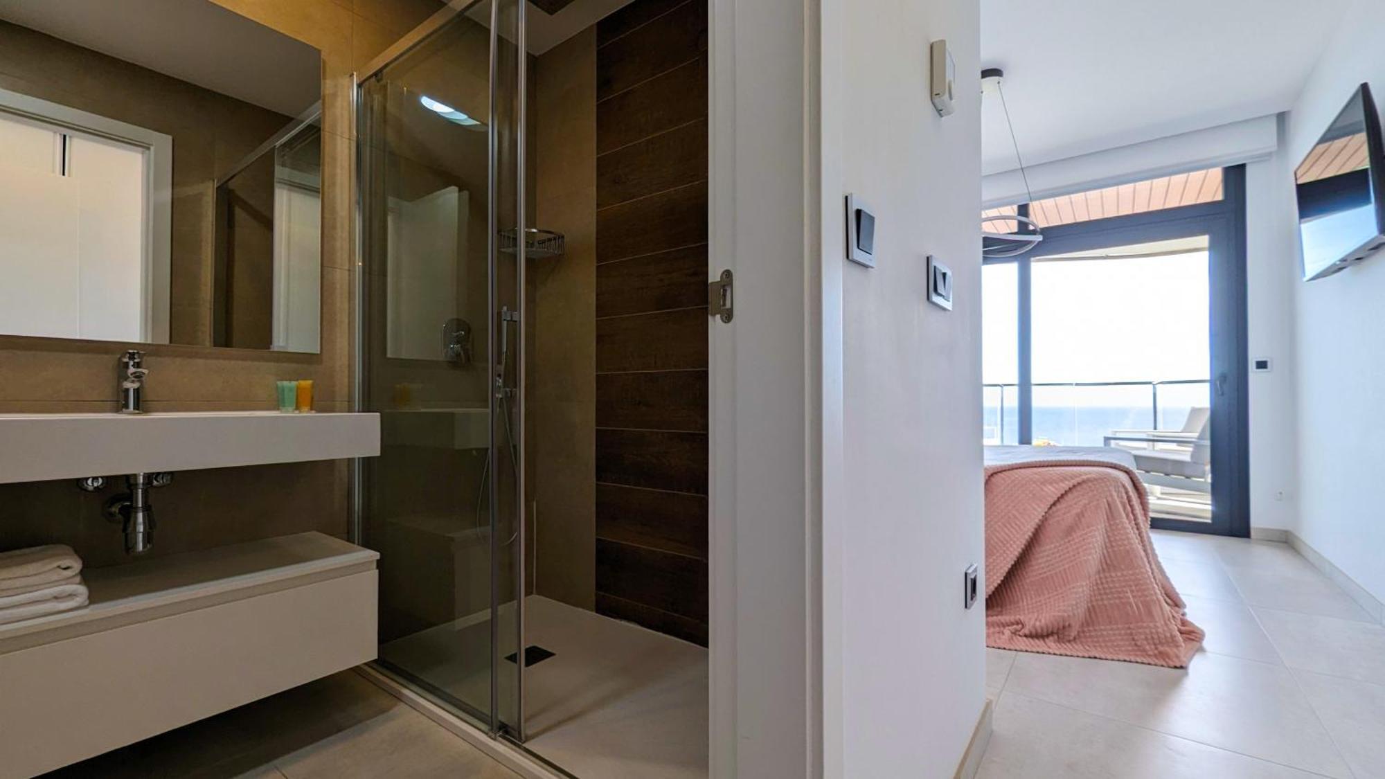 Sunset Waves Luxury Apartment Бенидорм Экстерьер фото