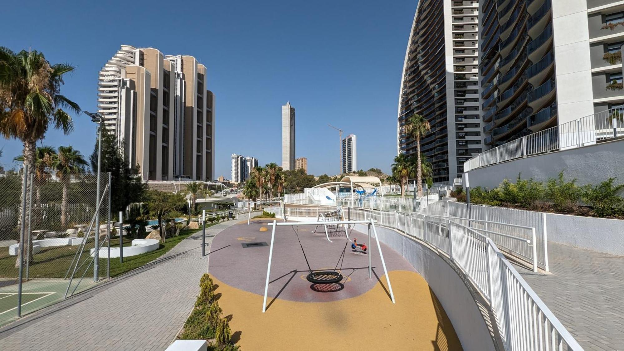 Sunset Waves Luxury Apartment Бенидорм Экстерьер фото